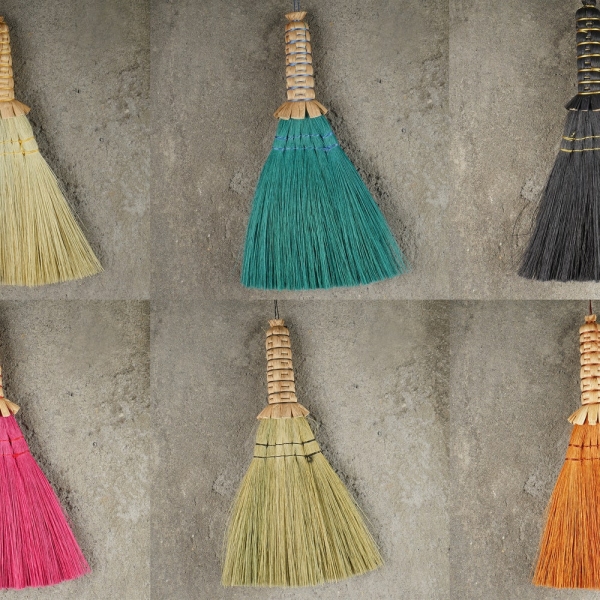 The Rayung Sweeping Brush - Eco-Friendly Rayung Sweeping Brush - Handcrafted Elegance for Your Home