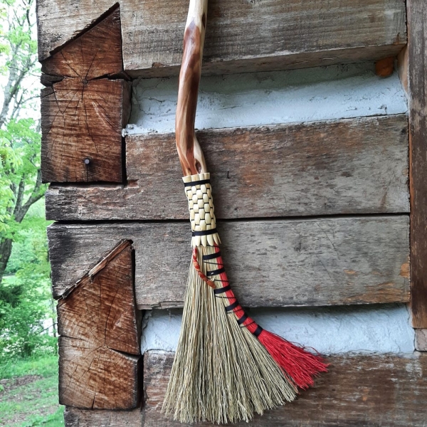 Diamond willow hearth broom
