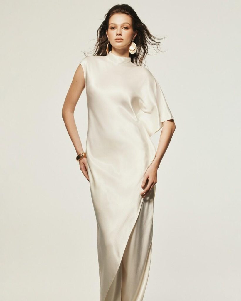 Silky Halter Cowl Neck Gown For Elegant Evenings