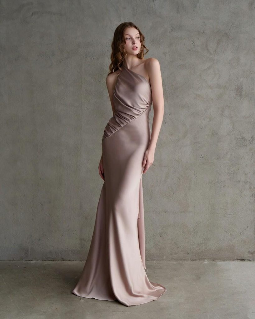 Elegant One Shoulder Ruched Satin Gown For Wedding